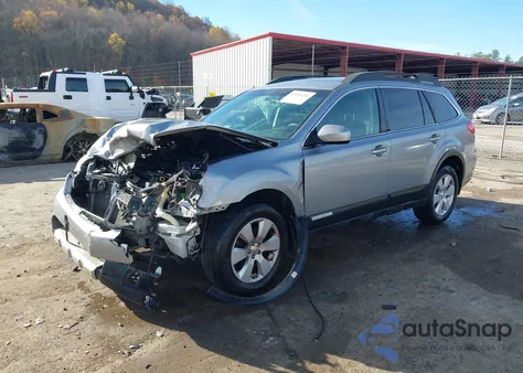 2010 Subaru Outback 2.5I Limited z USA, uszkodzony, nr VIN 4S4BRCKC2A3314784